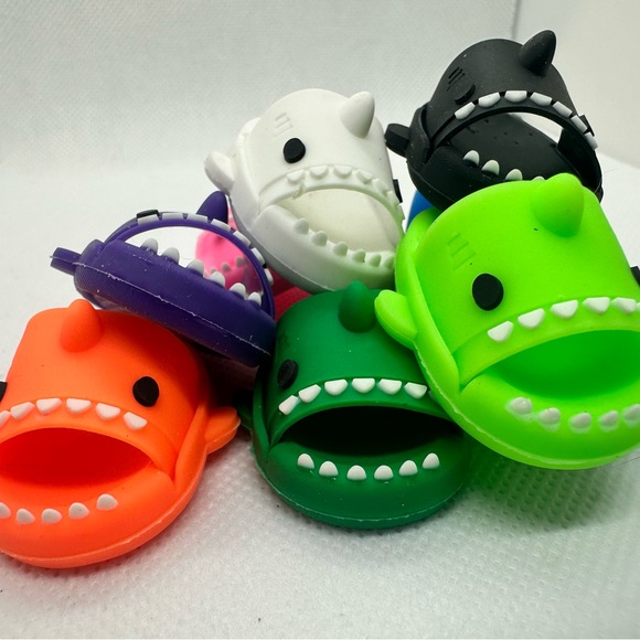 Sharkie Shark Sandel Keychains - Picture 1 of 3